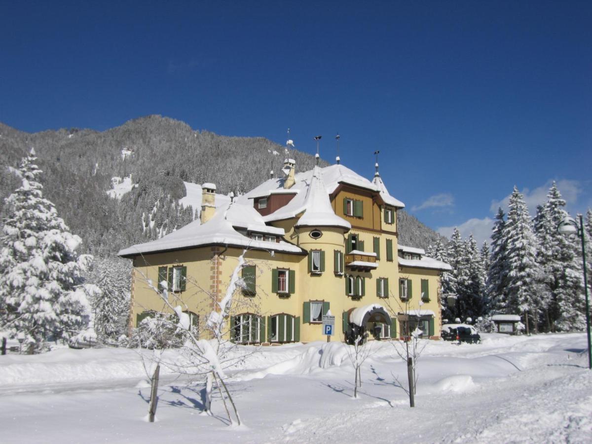 Hotel Baur Am See 도비아코 외부 사진