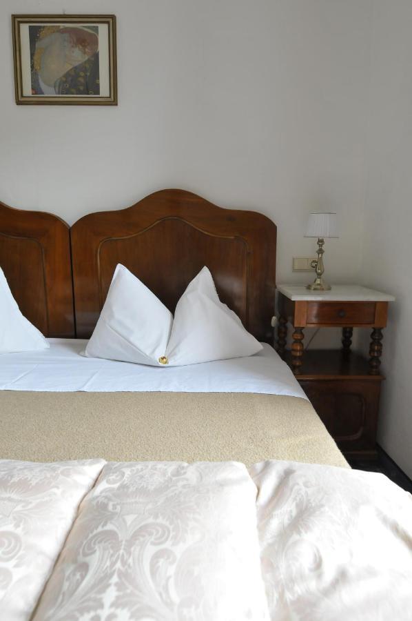 Hotel Baur Am See 도비아코 외부 사진