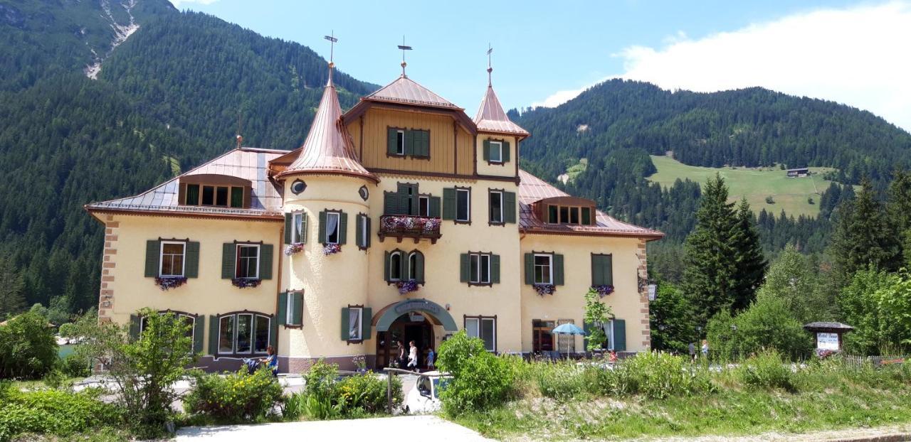 Hotel Baur Am See 도비아코 외부 사진