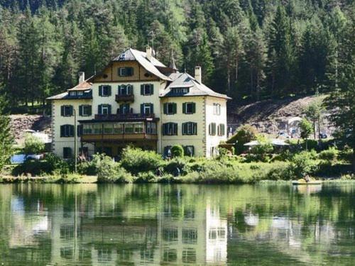 Hotel Baur Am See 도비아코 외부 사진